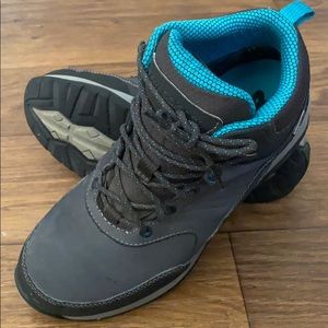New Balance Women’s Hiking Boots
